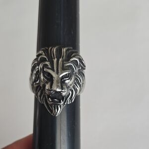 Silver Lion Head Ring